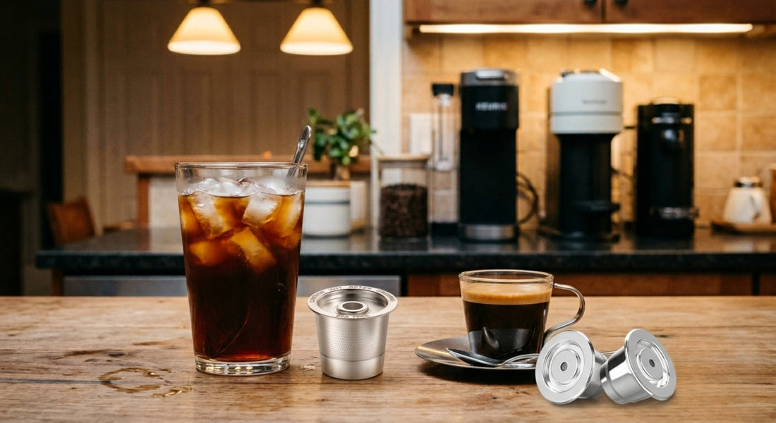 Single serve coffee machine brewing café-quality coffee with reusable stainless steel coffee pod